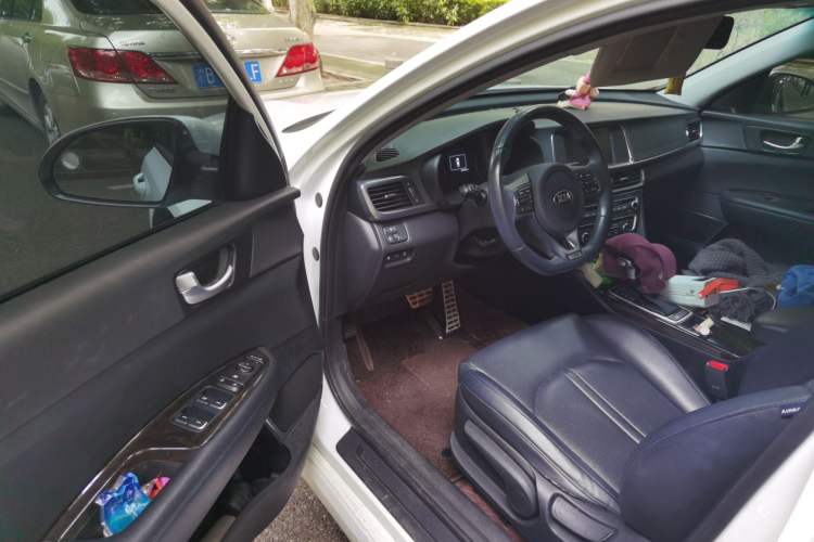 Used Kia K5 2016 1.6T Automatic LUX Driver Seat