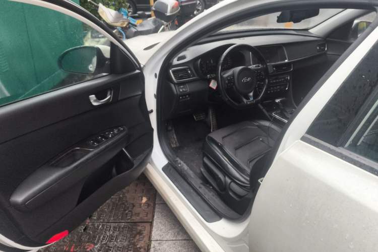 Used Kia K5 2016 1.6T Automatic LUX Driver Seat