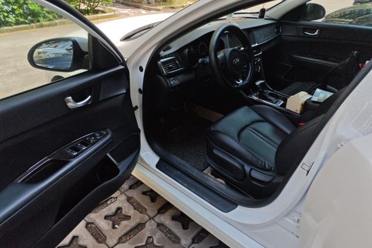Used Kia K5 2016 1.6T Automatic LUX Driver Seat