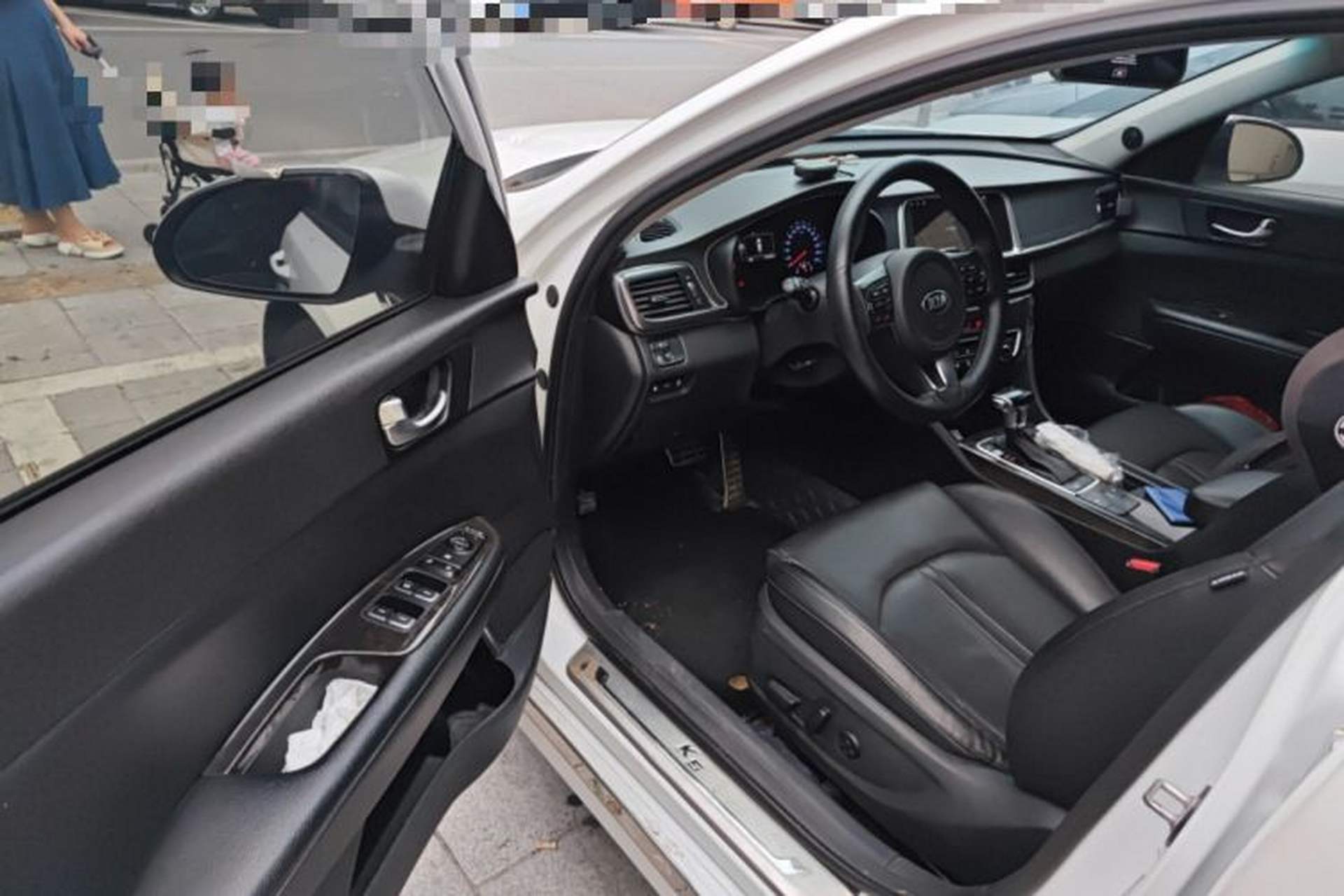 Used Kia K5 2016 2.0L Automatic LUX Driver Seat