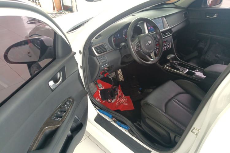 Used Kia K5 2016 2.0L Automatic GLS Driver Seat