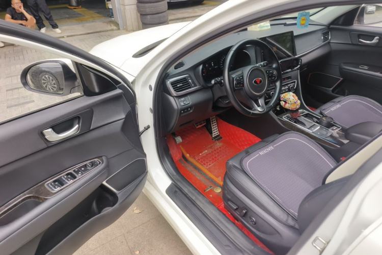 Used Kia K5 2016 2.0L Automatic LUX Driver Seat