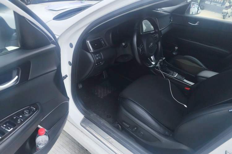 Used Kia K5 2016 2.0L Automatic LUX Driver Seat