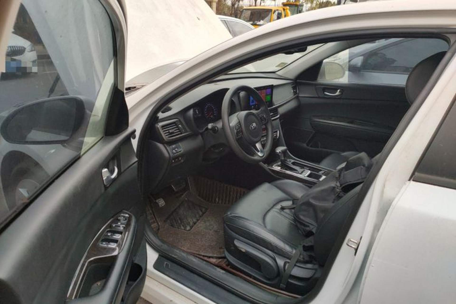 Used Kia K5 2016 2.0L Automatic GLS Driver Seat