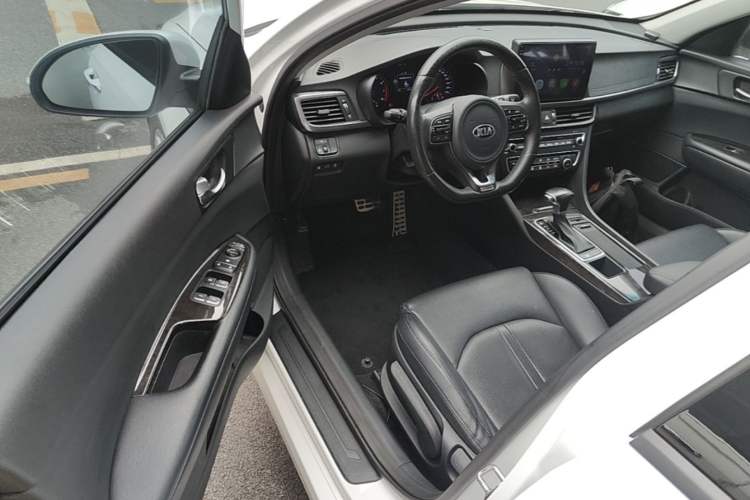 Used Kia K5 2016 1.6T Automatic LUX Driver Seat