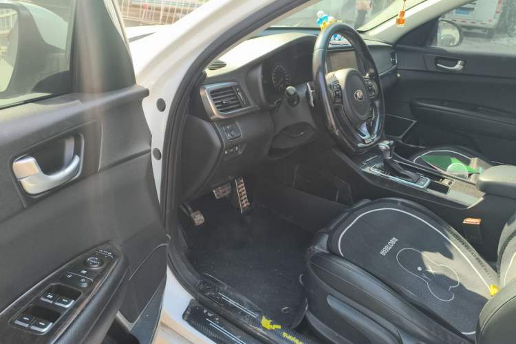 Used Kia K5 2016 1.6T Automatic LUX Driver Seat