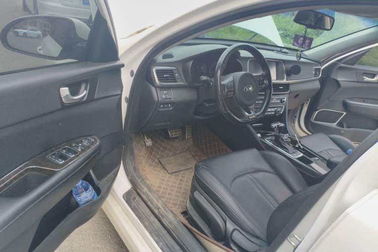 Used Kia K5 2016 1.6T Automatic LUX Driver Seat