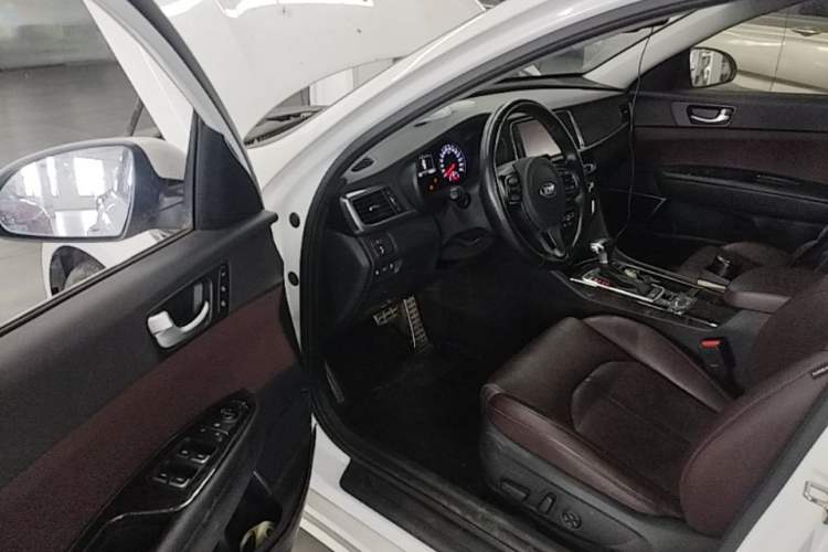 Used Kia K5 2016 2.0L Automatic PRM Driver Seat