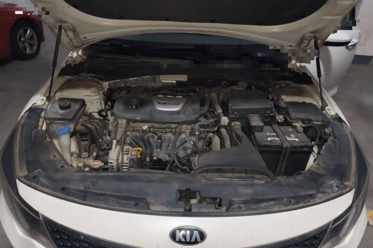 Used Kia K5 2016 1.6T Automatic LUX Engine Bay