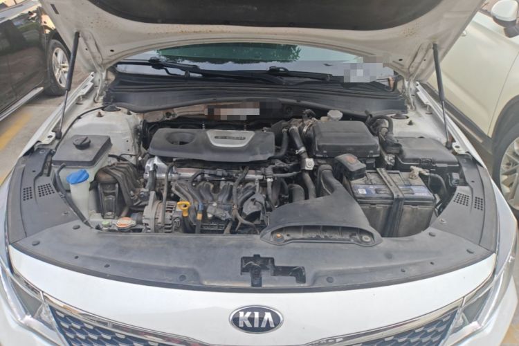 Used Kia K5 2016 1.6T Automatic LUX Engine Bay