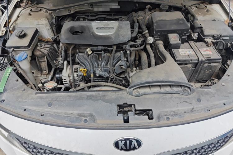 Used Kia K5 2016 1.6T Automatic LUX Engine Bay