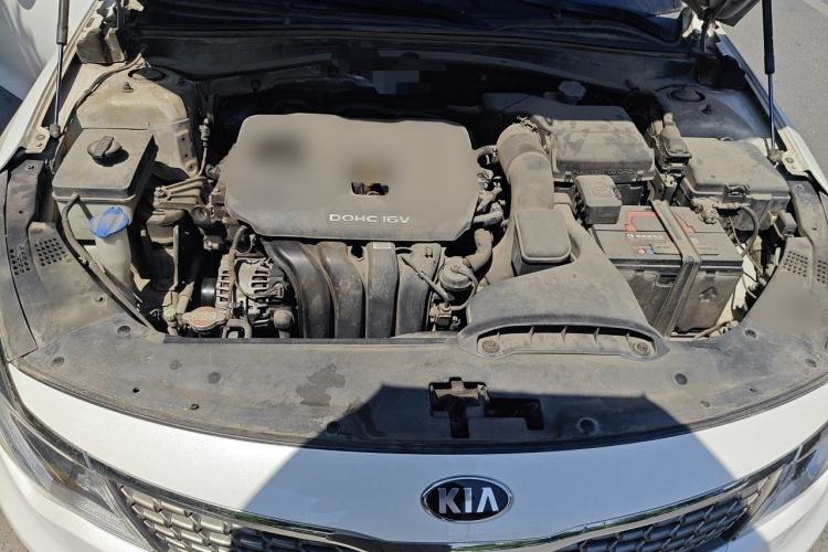 Used Kia K5 2016 2.0L Automatic GLS Engine Bay