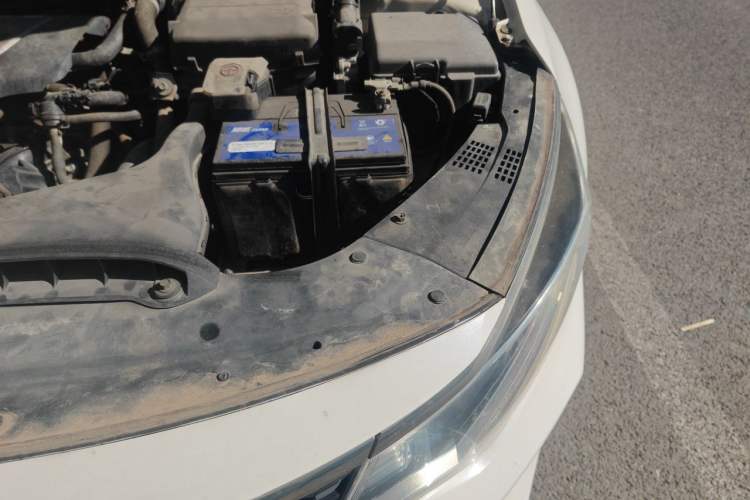 Used Kia K5 2016 1.6T Automatic LUX Engine Bay Left