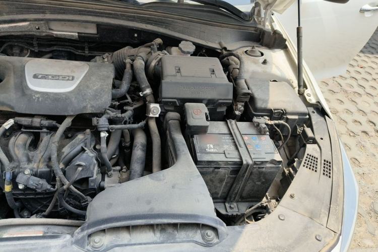 Used Kia K5 2016 1.6T Automatic LUX Engine Bay Left