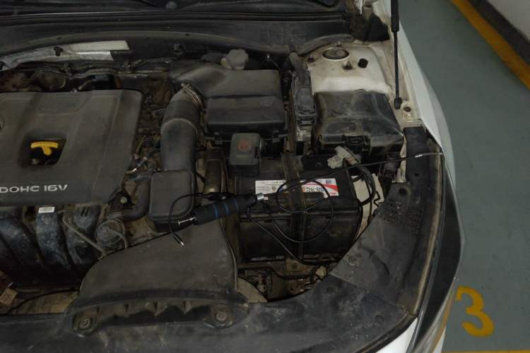 Used Kia K5 2016 2.0L Automatic LUX Engine Bay Left