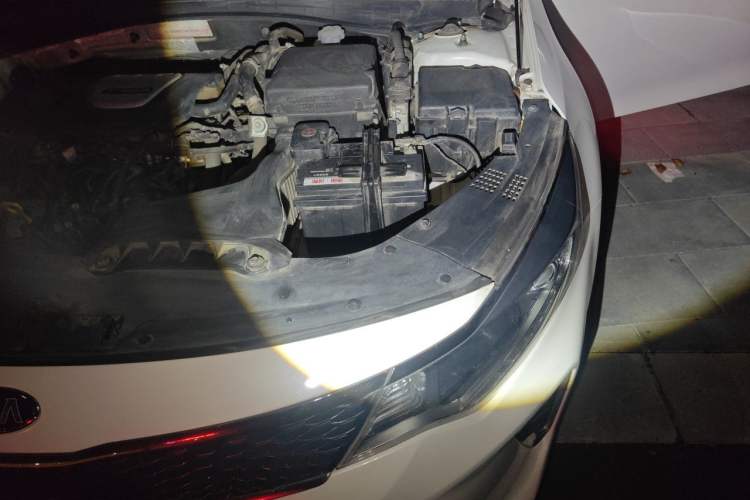 Used Kia K5 2016 1.6T Automatic LUX Engine Bay Left