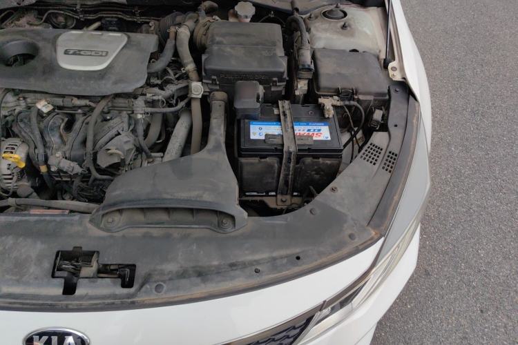 Used Kia K5 2016 1.6T Automatic LUX Engine Bay Left
