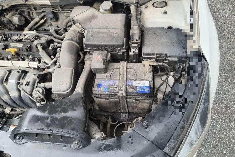 Used Kia K5 2016 2.0L Automatic GL Engine Bay Left