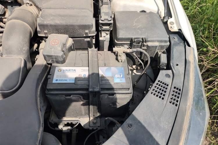 Used Kia K5 2016 2.0L Automatic LUX Engine Bay Left