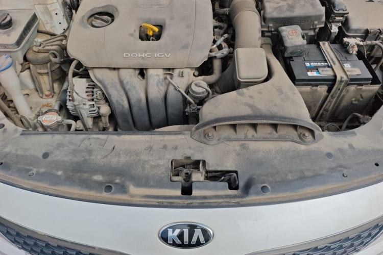 Used Kia K5 2016 2.0L Automatic LUX Engine Bay