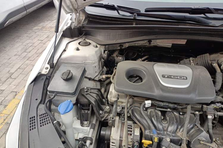 Used Kia K5 2016 1.6T Automatic LUX Engine Bay Right