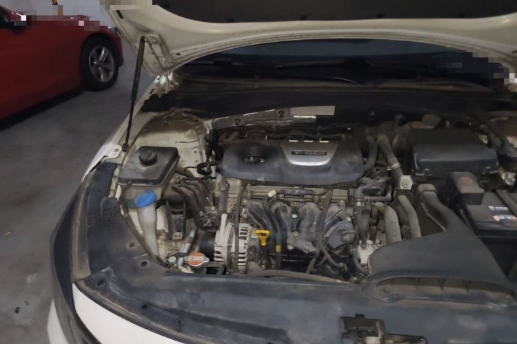 Used Kia K5 2016 1.6T Automatic LUX Engine Bay Right