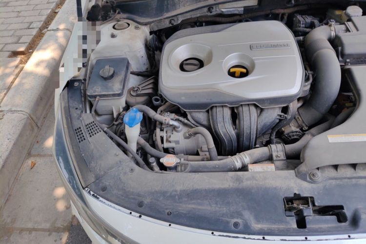 Used Kia K5 2016 2.0L Hybrid PRM Engine Bay Right