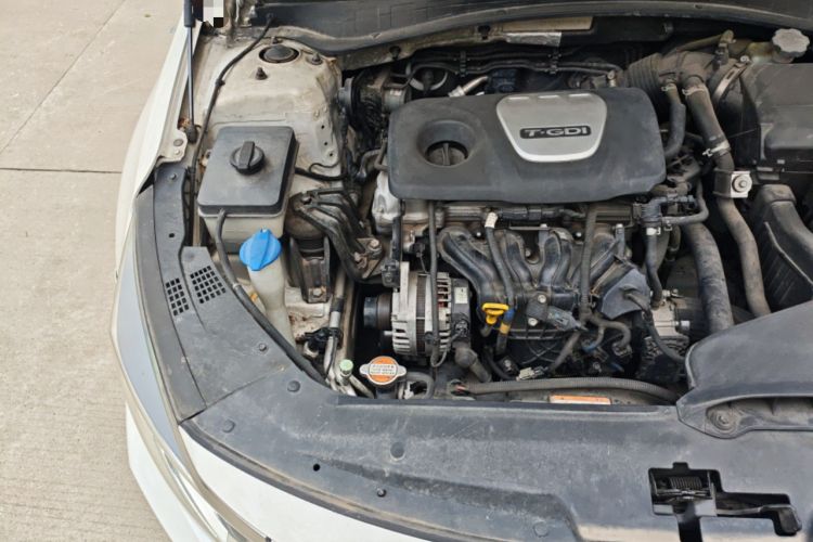 Used Kia K5 2016 1.6T Automatic LUX Engine Bay Right