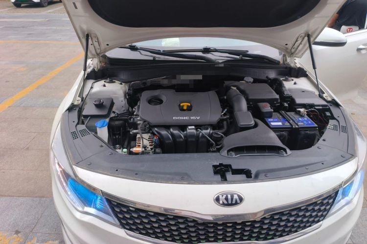 Used Kia K5 2016 2.0L Automatic LUX Engine Bay Right