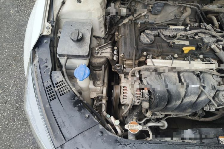Used Kia K5 2016 2.0L Automatic GL Engine Bay Right