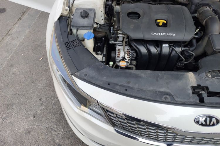 Used Kia K5 2016 1.6T Automatic GLS Engine Bay Right