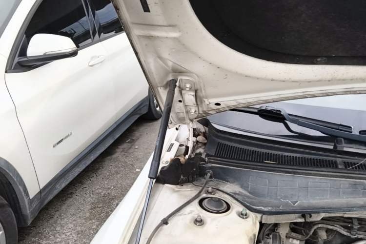 Used Kia K5 2016 1.6T Automatic LUX Engine Bay Right