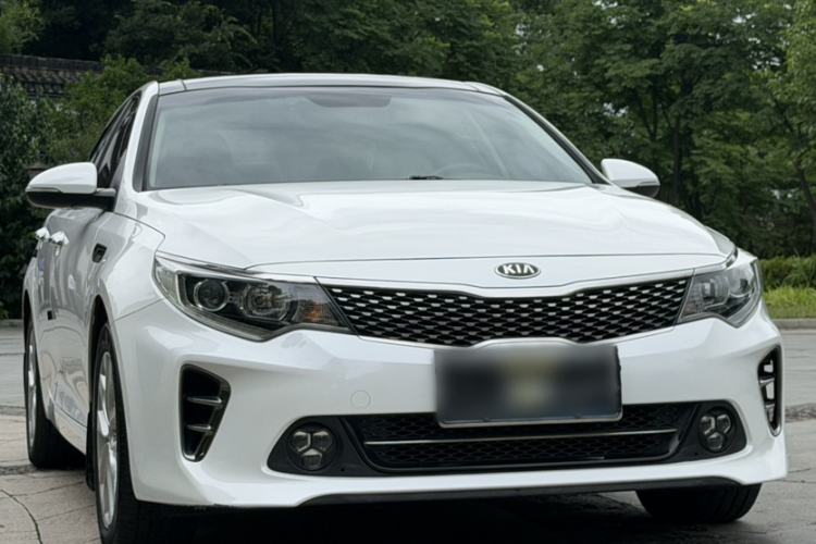 Used Kia K5 2016 1.6T Automatic LUX Exterior 1