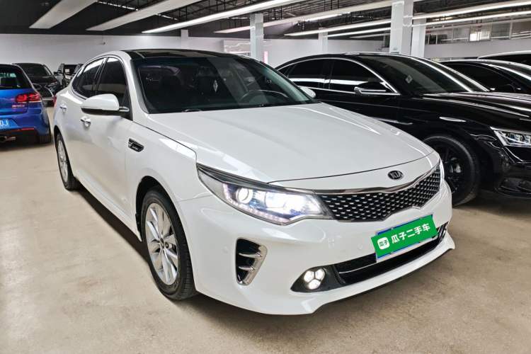 Used Kia K5 2016 1.6T Automatic LUX Exterior 1