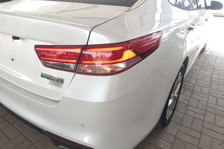 Used Kia K5 2016 1.6T Automatic LUX Exterior 3