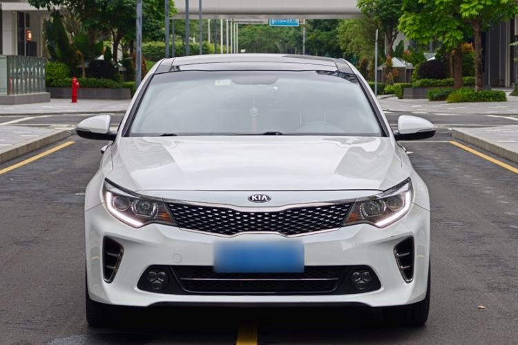 Used Kia K5 2016 1.6T Automatic LUX Exterior 3
