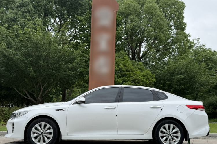 Used Kia K5 2016 1.6T Automatic LUX Exterior 4