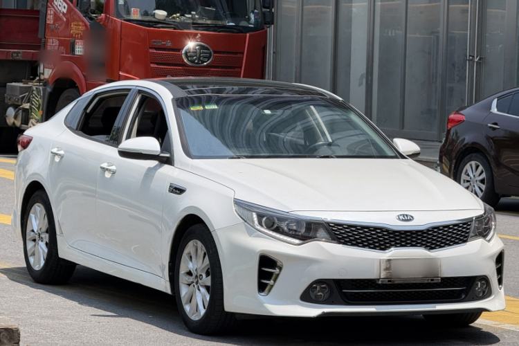 Used Kia K5 2016 1.6T Automatic LUX Exterior 4