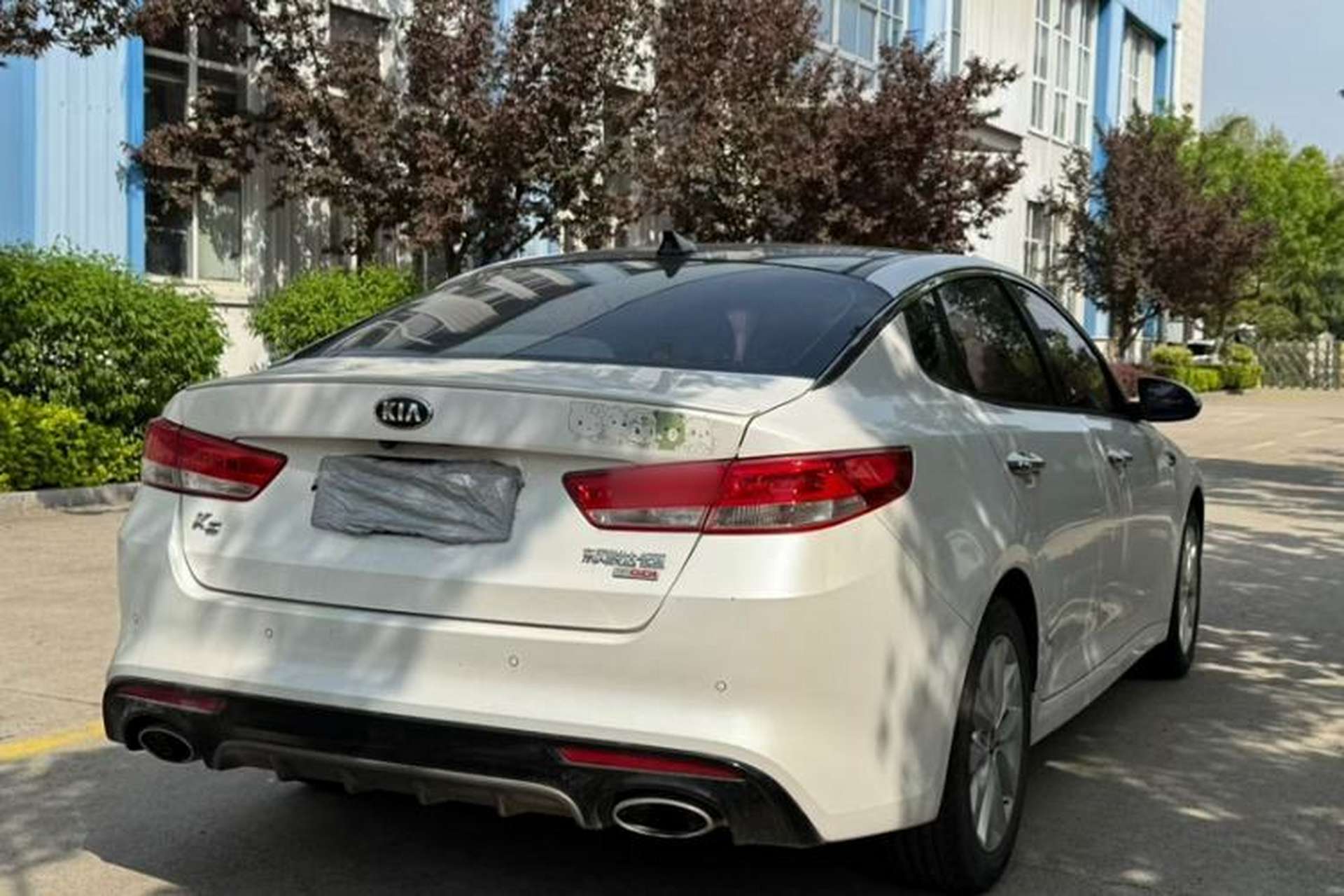 Used Kia K5 2016 1.6T Automatic LUX Exterior 4