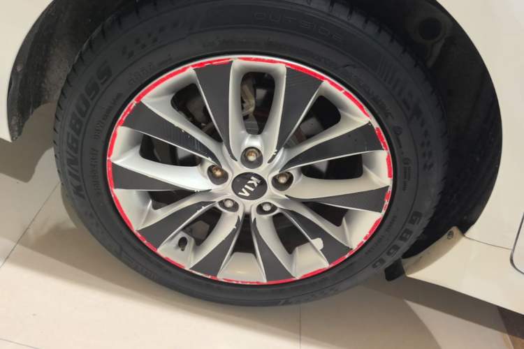 Used Kia K5 2016 1.6T Automatic LUX Exterior 5