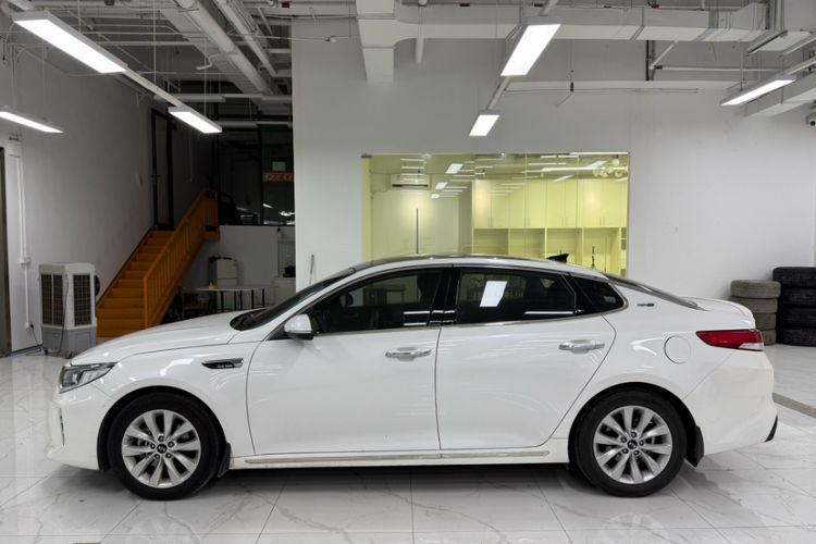 Used Kia K5 2016 1.6T Automatic LUX Exterior 5