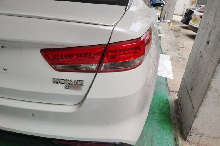 Used Kia K5 2016 1.6T Automatic LUX Exterior 6