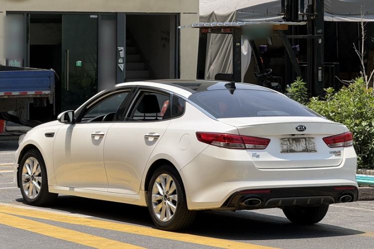 Used Kia K5 2016 1.6T Automatic LUX Exterior 6