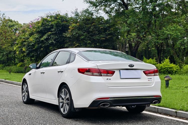 Used Kia K5 2016 2.0L Automatic LUX Exterior 7