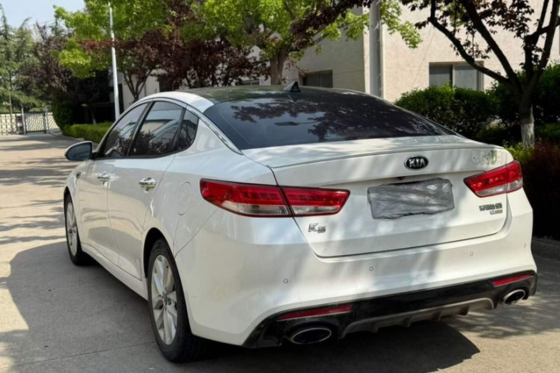 Used Kia K5 2016 1.6T Automatic LUX Exterior 8