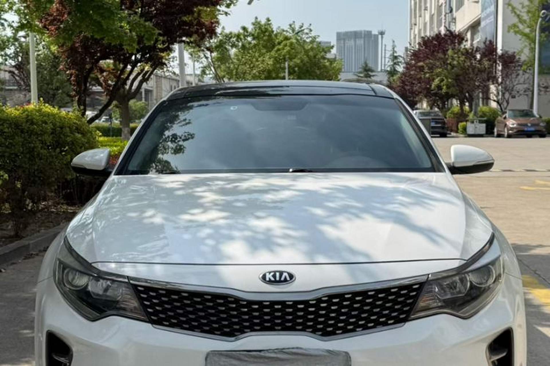 Used Kia K5 2016 1.6T Automatic LUX Exterior 9