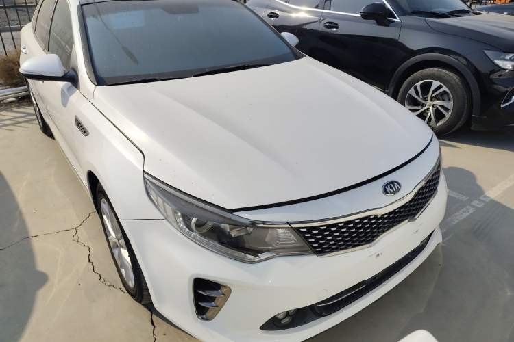 Used Kia K5 2016 1.6T Automatic LUX Front