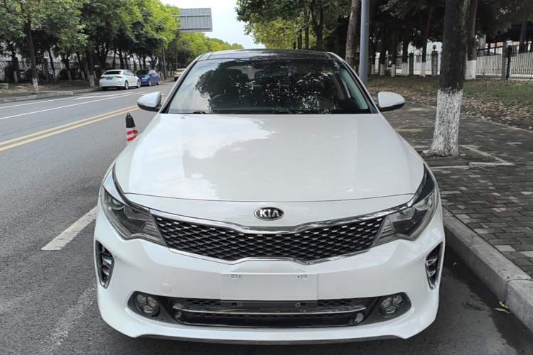 Used Kia K5 2016 1.6T Automatic LUX Front
