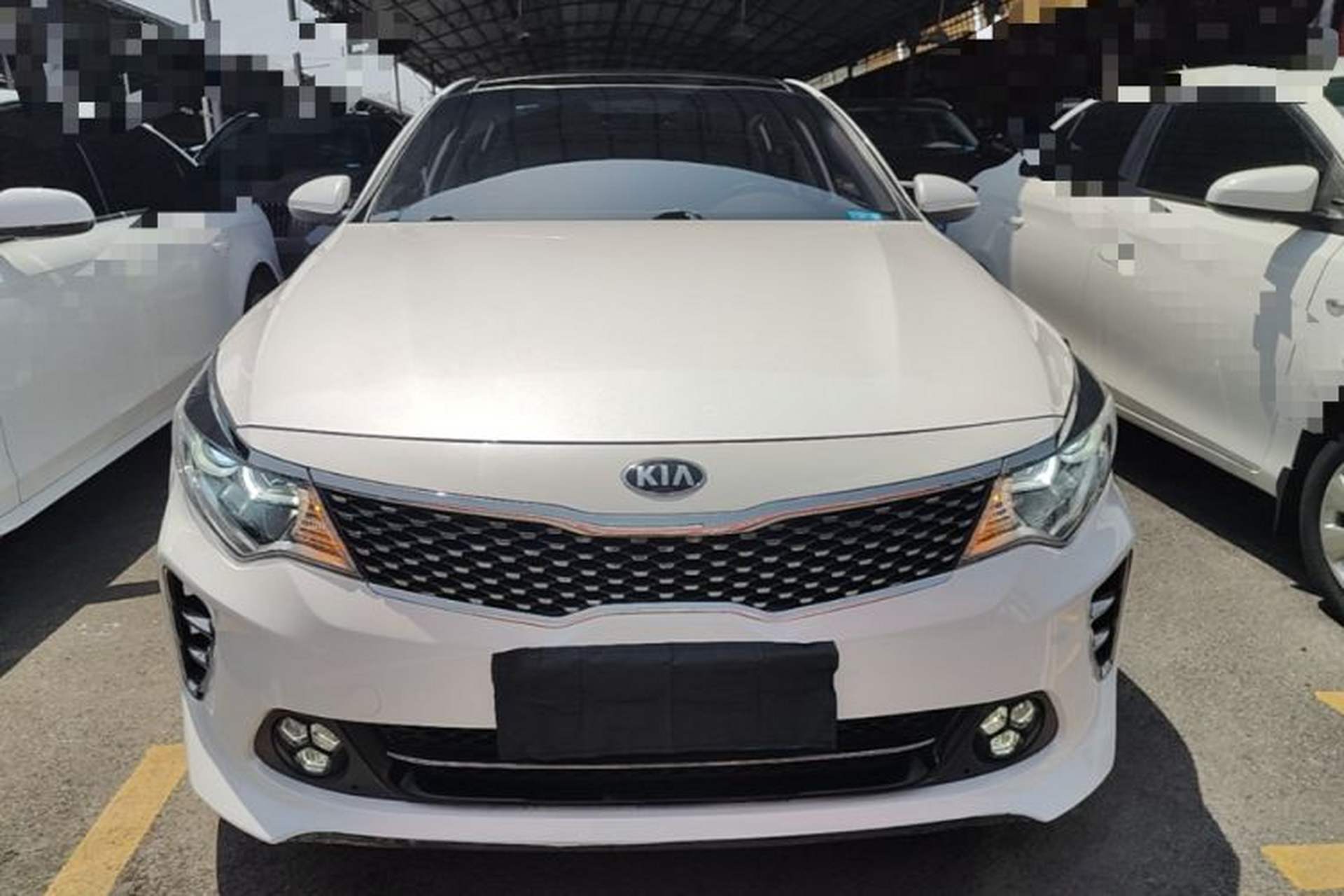 Used Kia K5 2016 1.6T Automatic LUX Front