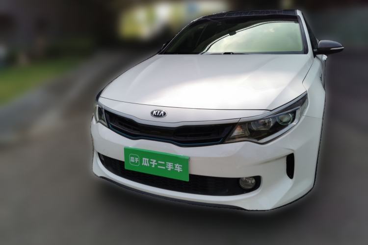 Used Kia K5 2016 2.0L Hybrid GLS Front